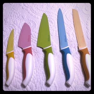 Coated steel blade knife set for kitchen